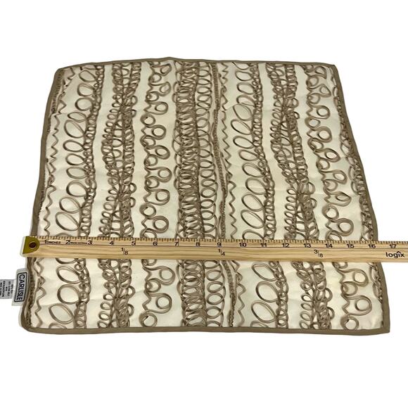 Carlisle Vintage Women’s Silk Scarf Ivory Gold Chains Hand Rolled Edges 16x17 - Picture 5 of 6